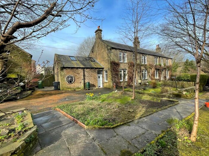 4 Bedroom Semi-Detached House To Rent In Huddersfield Road, Meltham, Holmfirth, West Yorkshire, HD9