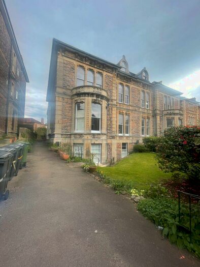 4 Bedroom Flat To Rent In Apsley Road First, BS8