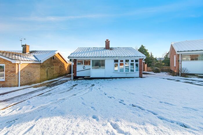 2 Bedroom Detached Bungalow For Sale In The Gap, Lowestoft, NR33