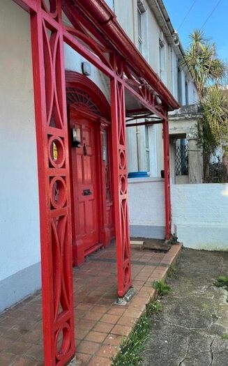 1 Bedroom Flat To Rent In Abbey Road, Torquay, TQ2