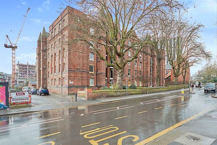 2 Bedroom Apartment To Rent In Bath Street, Nottingham, NG1
