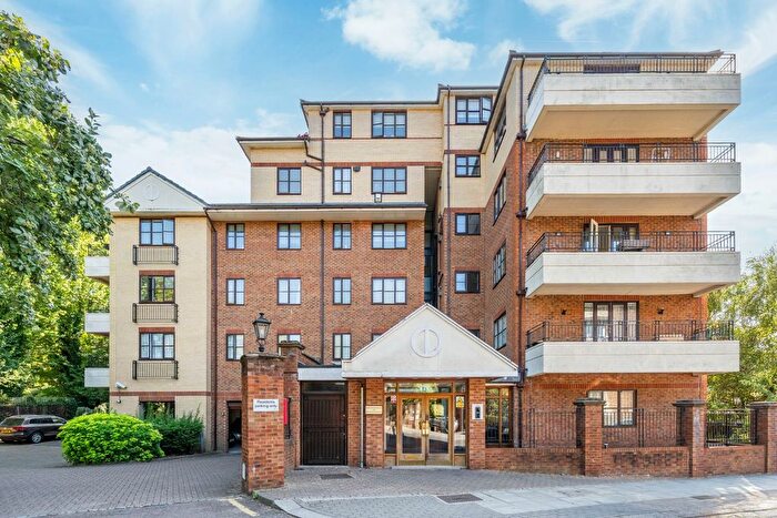 3 Bedroom Maisonette For Sale In Portman Heights, West Heath Road, Hampstead, NW3