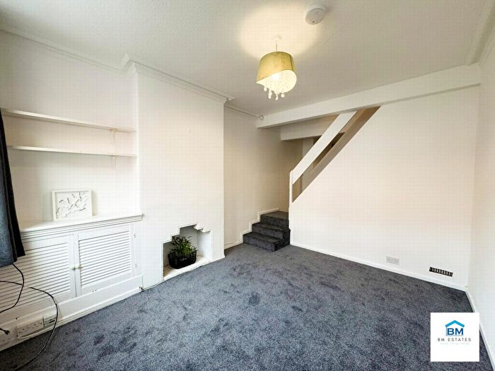 2 Bedroom Terraced House To Rent In Avenue Road Extension, Leicester, LE2