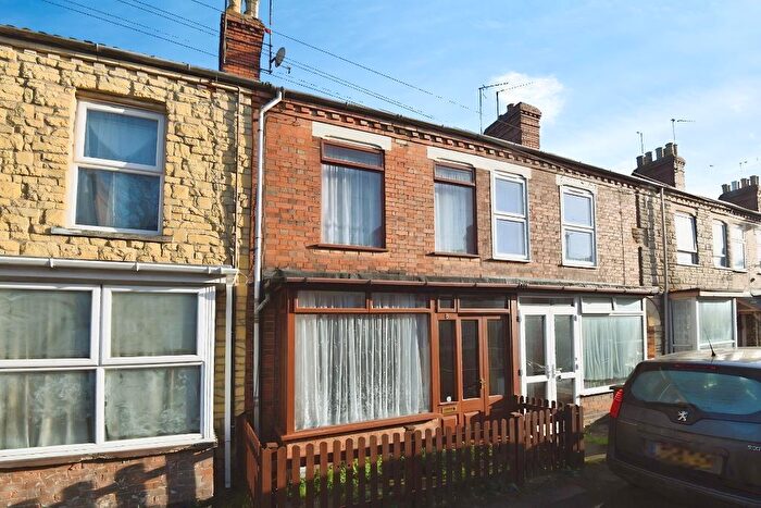 3 Bedroom Terraced House For Sale In Verdun Road, Wisbech, Cambridgeshire, PE13