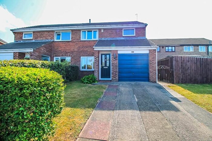 3 Bedroom Semi-Detached House For Sale In Muirfield Drive, Usworth, Washington, NE37