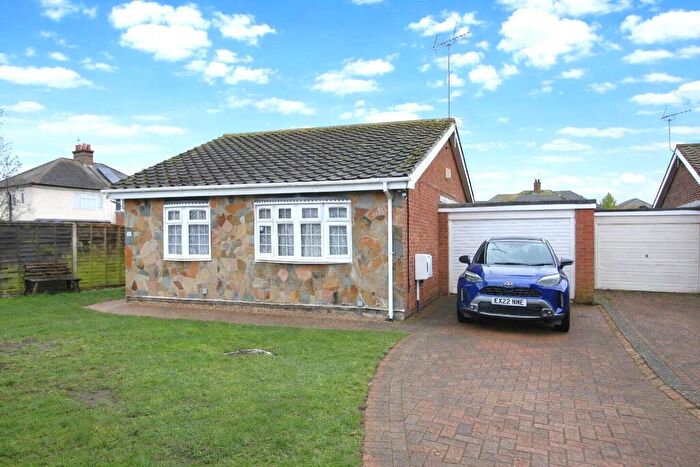 2 Bedroom Bungalow For Sale In Stambridge Road, Clacton On Sea, CO15