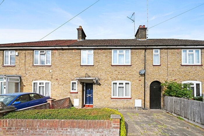 3 Bedroom Terraced House For Sale In Twybridge Way, London, NW10