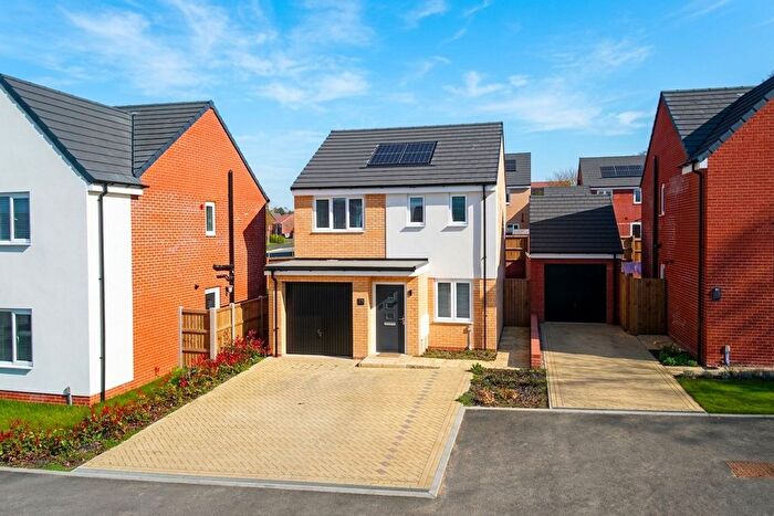 3 Bedroom Detached House For Sale In Bluebell Way, Easton, Norwich, NR9