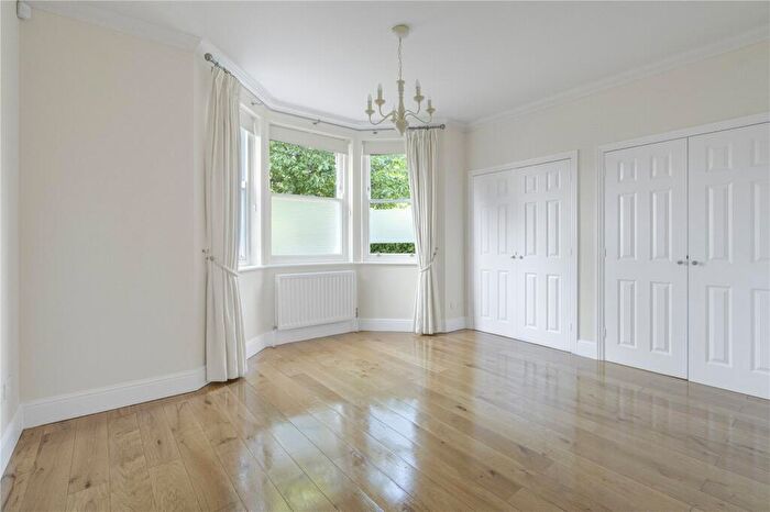 2 Bedroom Apartment For Sale In Victoria Road, Summertown, OX2
