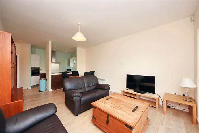 2 Bedroom Flat To Rent In Tranquil House, Worsdell Drive, Ochre Yards, Gateshead, NE8
