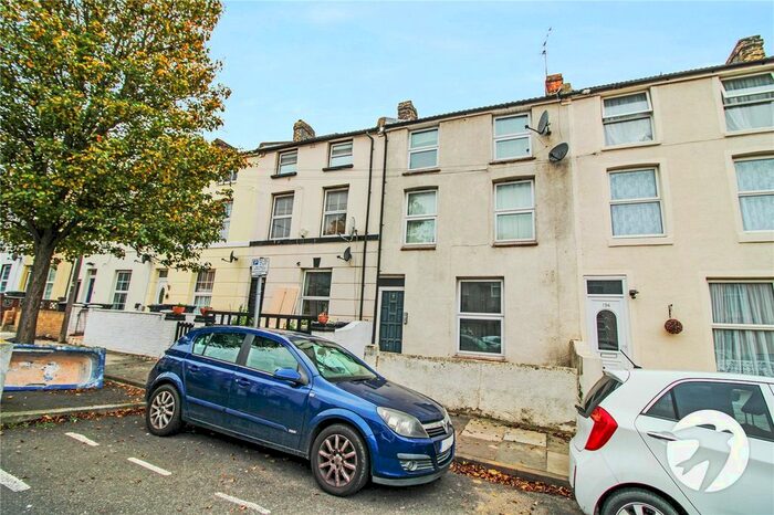 1 Bedroom Flat To Rent In Wellington Street, Gravesend DA12