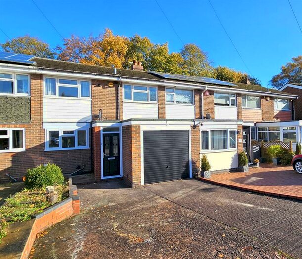 3 Bedroom Terraced House To Rent In Brabham Crescent, Streetly, Sutton Coldfield, B74
