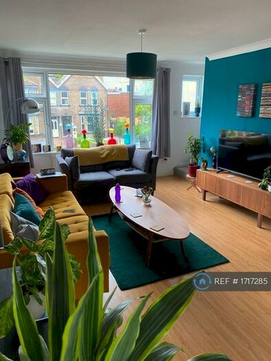 2 Bedroom Flat To Rent In Willridge Court, London, E11