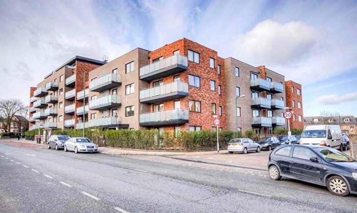 1 Bedroom Flat For Sale In Church Road, London, NW10