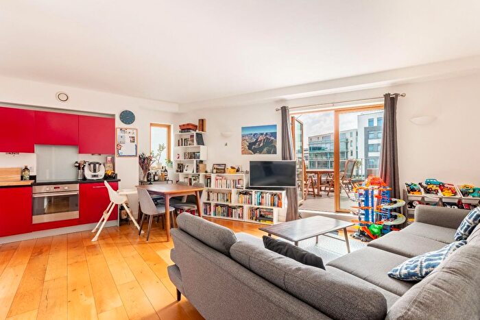2 Bedroom Flat For Sale In New England Street, Brighton, BN1