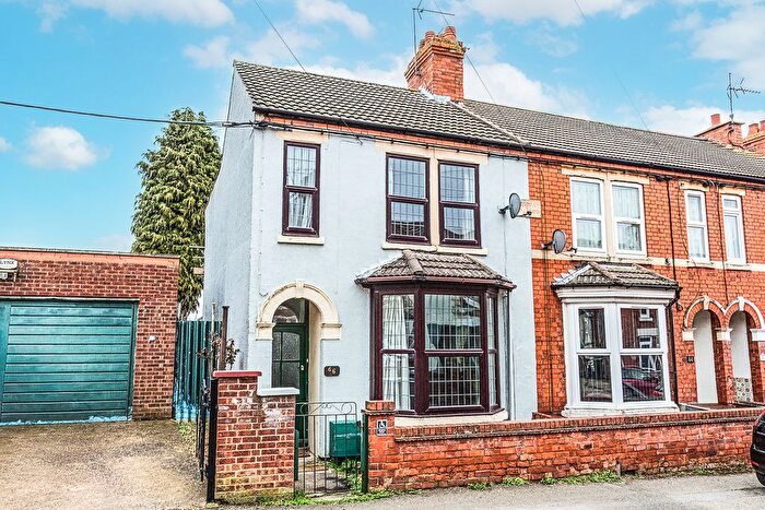 3 Bedroom End Of Terrace House For Sale In Scarborough Street, Irthlingborough, NN9