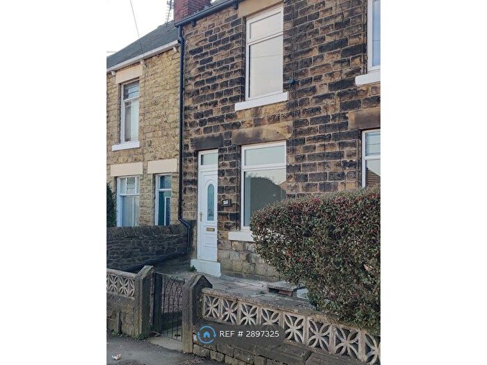 3 Bedroom Terraced House To Rent In Mansfield Road, Sheffield, S12