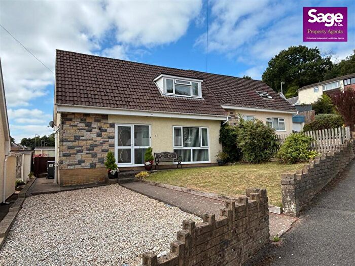 3 Bedroom Detached Bungalow For Sale In St. Augustine Road, Griffithstown, Pontypool, NP4