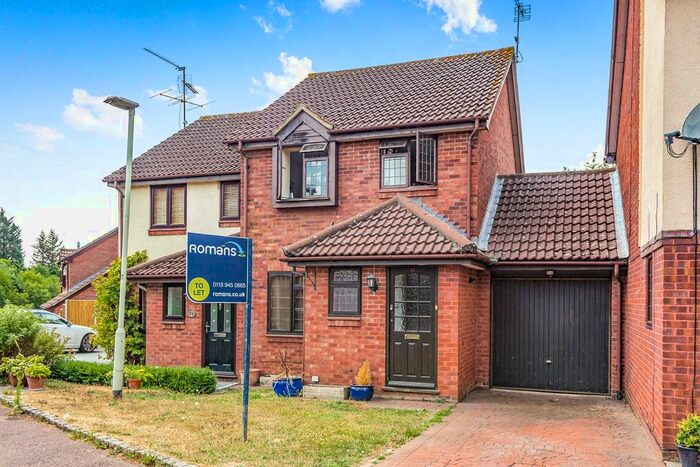3 Bedroom Property To Rent In Tickhill Close, Lower Earley, Reading, RG6