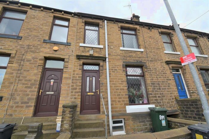 3 Bedroom Terraced House To Rent In Manchester Road, Huddersfield, HD4