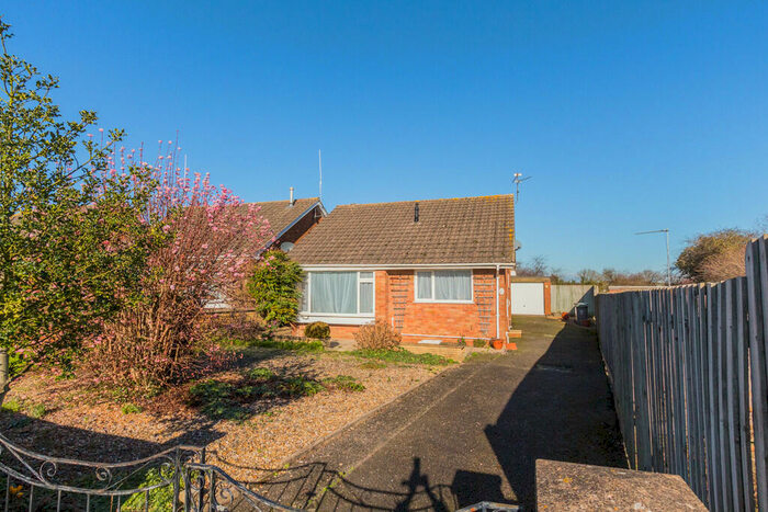 2 Bedroom Detached Bungalow To Rent In Woodford, Kettering, NN14