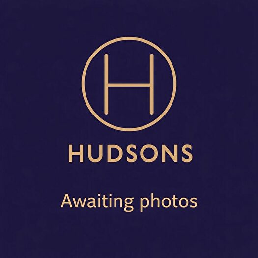 3 Bedroom Flat To Rent In Cleveland Street, Fitzrovia, London, W1T