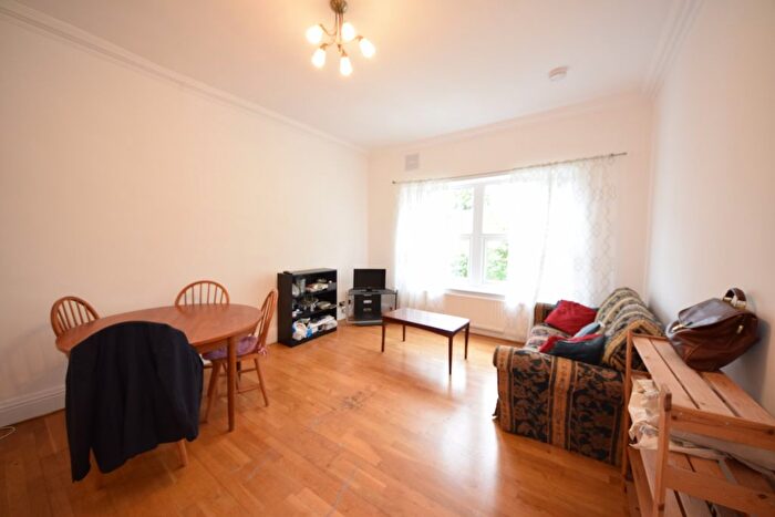 4 Bedroom Flat To Rent In Langdon Park Road, Highgate, London, N6