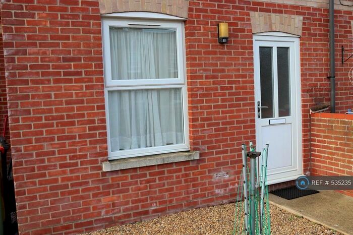 1 Bedroom Flat To Rent In Brickwall Court, Earls Colne, Colchester, CO6
