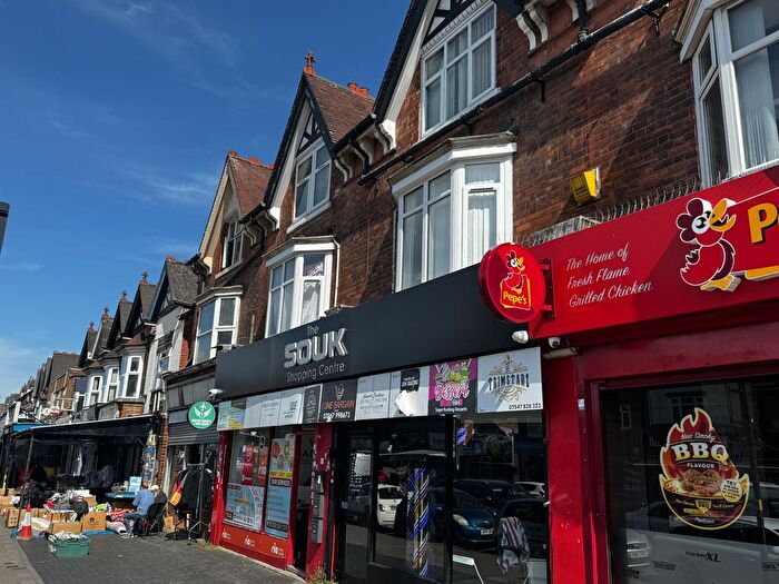 1 Bedroom Flat To Rent In Flat, B11