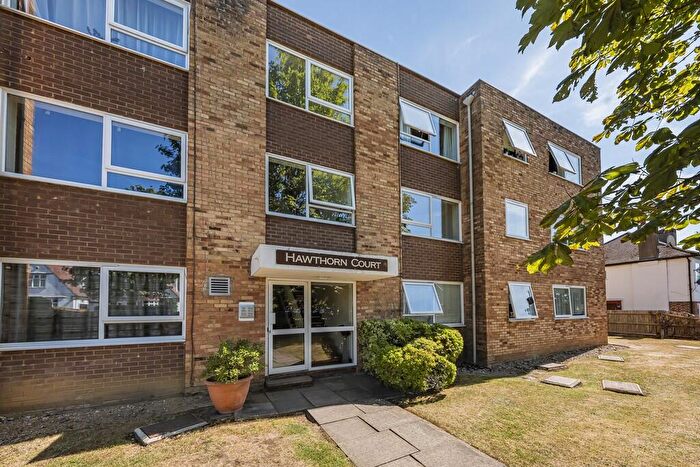 2 Bedroom Apartment For Sale In Rickmansworth Road, Pinner, HA5