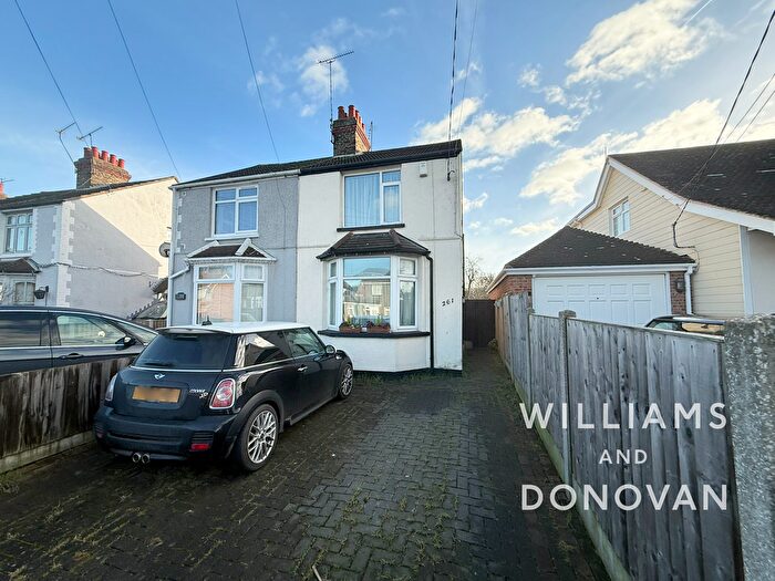 2 Bedroom Cottage To Rent In Rectory Road, Hockley, Essex, SS5