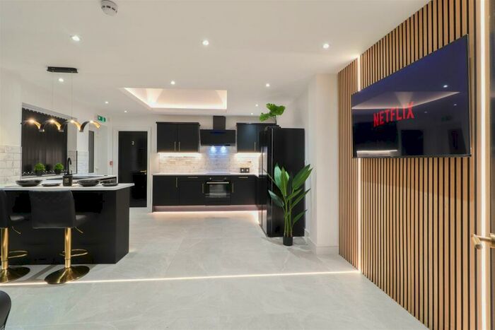 5 Bedroom Terraced House To Rent In Strathmore Avenue, Stoke, Coventry, CV1