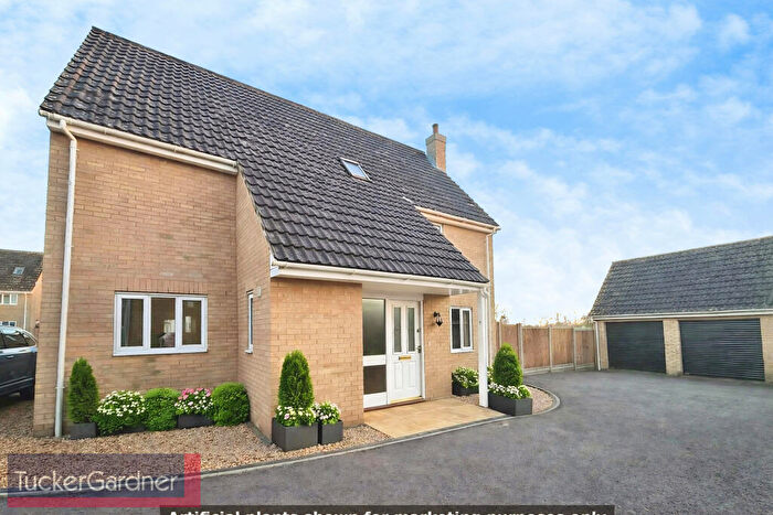 5 Bedroom Detached House To Rent In Kitchener Close, Brandon, IP27