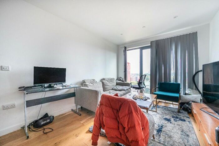 2 Bedroom Apartment To Rent In Windmill Street, Birmingham, B1