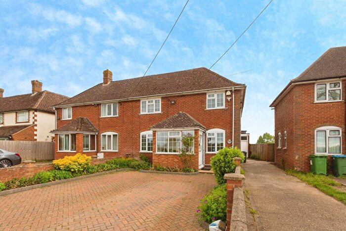 4 Bedroom Semi-Detached House For Sale In Lower Road, Stoke Mandeville, Aylesbury, HP22