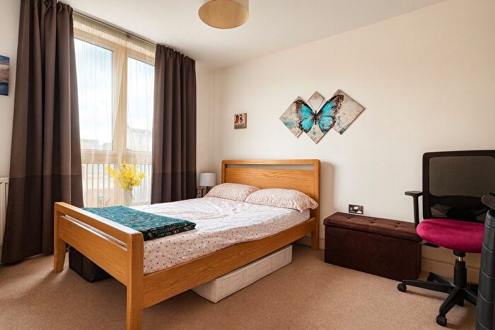 4 Bedroom Terraced House To Rent In Baynes Crescent, Dagenham, RM10