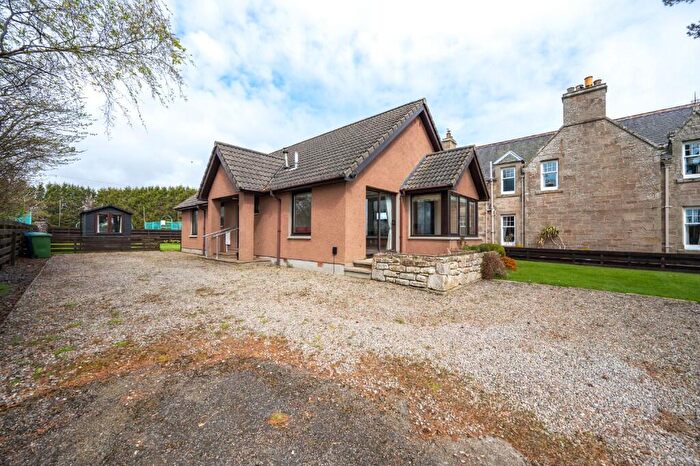 2 Bedroom Detached Bungalow For Sale In Balvraid, Evelix Road, Dornoch, Sutherland, IV25