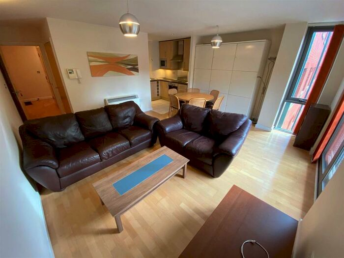 2 Bedroom Flat To Rent In Mercury Building, Aytoun Street, Piccadilly, M1