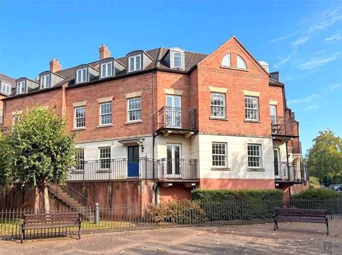 2 Bedroom Flat For Sale In Benbow Quay, Shrewsbury, Shropshire, SY1