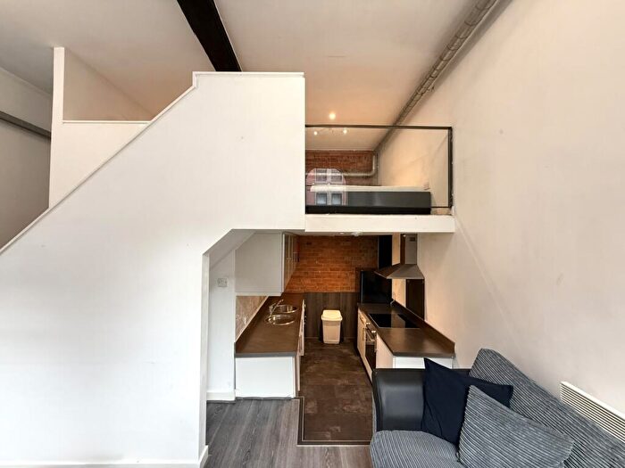1 Bedroom Apartment To Rent In The Arthouse, George Street, Manchester, M1