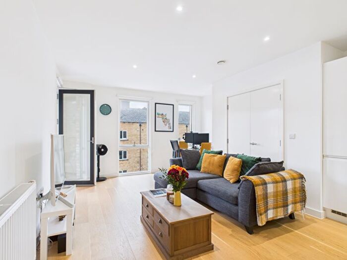 1 Bedroom Flat For Sale In Westferry Road, Bute House, London, E14