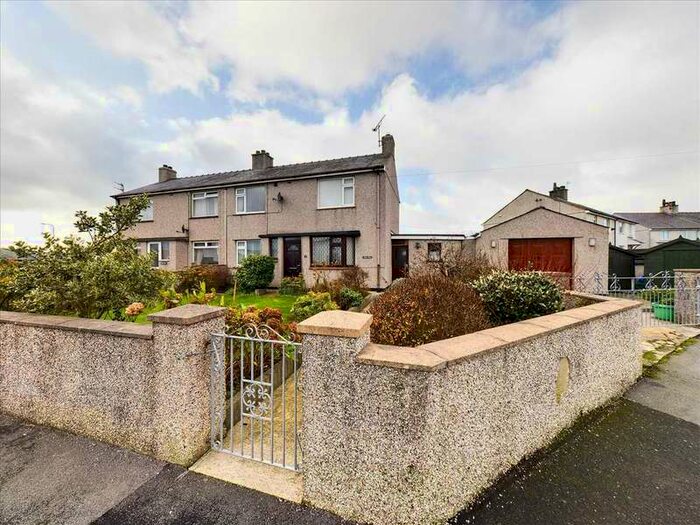 3 Bedroom Semi-Detached House For Sale In Bryn Hwfa, Rhostrehwfa, Rhostrehwfa, LL77