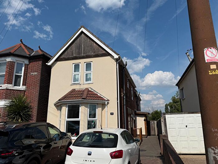 1 Bedroom Flat To Rent In Priory Road, Southampton, SO17
