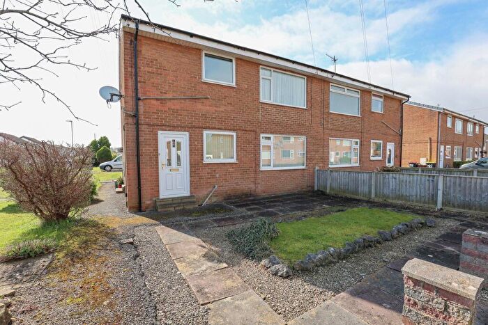2 Bedroom Flat To Rent In Hampsfell Drive, Westgate, Morecambe, LA4