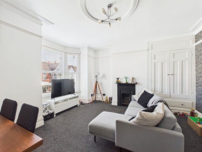 1 Bedroom Flat To Rent In Shadwell Road, Portsmouth, PO2