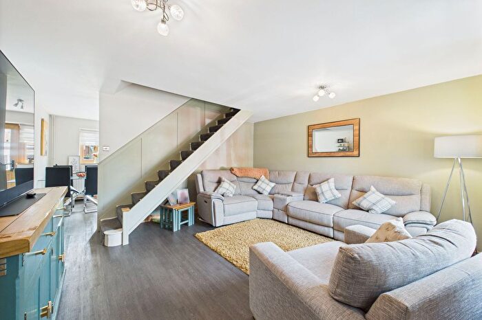 3 Bedroom Semi-Detached House For Sale In Jasmine Close, Thetford, IP24