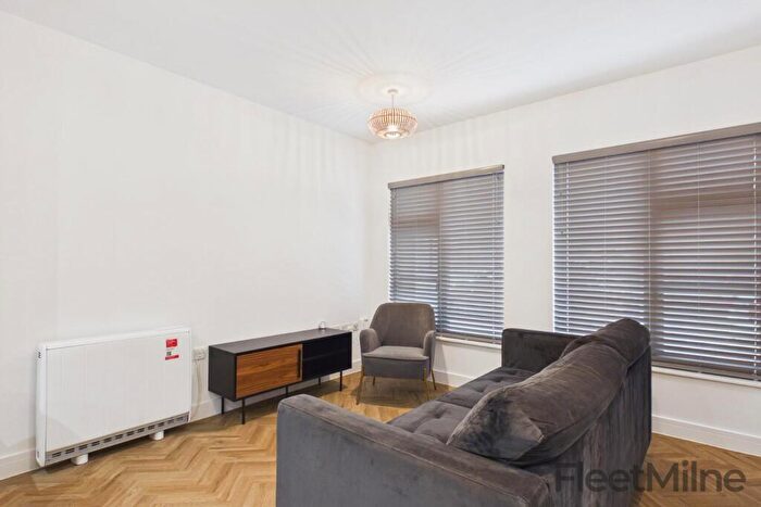 1 Bedroom Apartment To Rent In Lock House, Lionel Street, Birmingham, B3