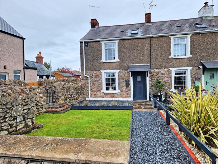 2 Bedroom End Of Terrace House For Sale In Newton Nottage Road, Newton, Porthcawl, CF36