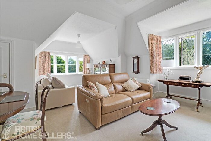 1 Bedroom Flat For Sale In Castle Malwood Lodge, Minstead, Lyndhurst, Hampshire, SO43