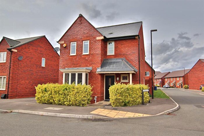 3 Bedroom House To Rent In Honeysuckle Crescent, Walton Cardiff, Tewkesbury, GL20